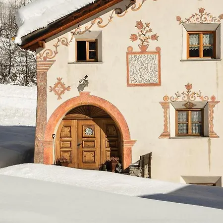 Apartmán Chasa Curtins