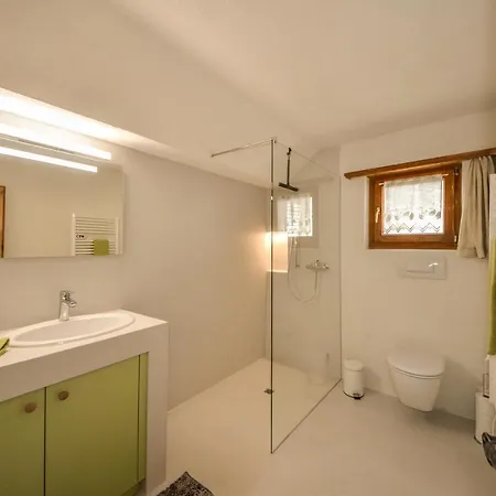 Apartmán Chasa Curtins *