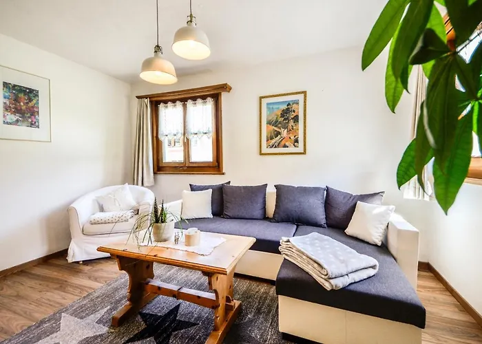 Apartment Chasa Curtins