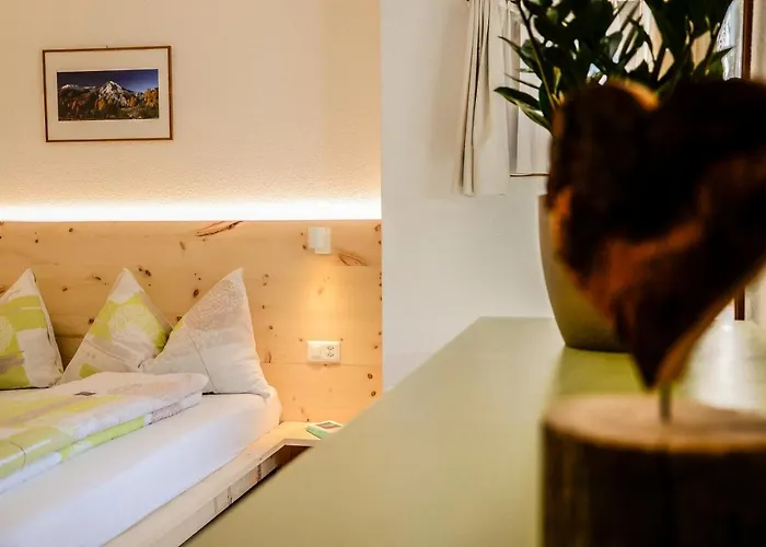 Chasa Curtins Apartment *