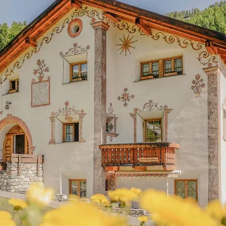 Chasa Curtins * Valchava