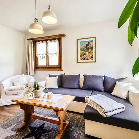 Appartement Chasa Curtins