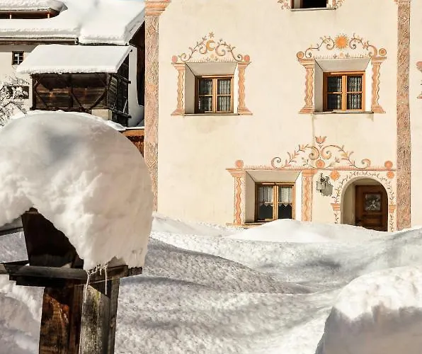 Appartement Chasa Curtins